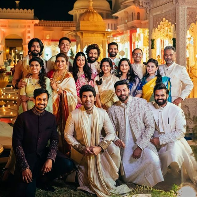 #నిహారిక పెళ్లి.. మెగా క‌జిన్ గ్యాంగ్ లో చెర్రీ మిస్