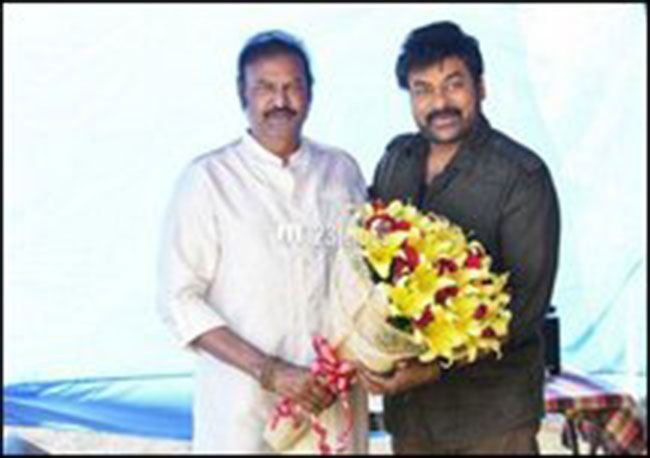 స్నేహితుడి సినిమాకి గాత్రదానం చేయనున్న మెగాస్టార్..!!