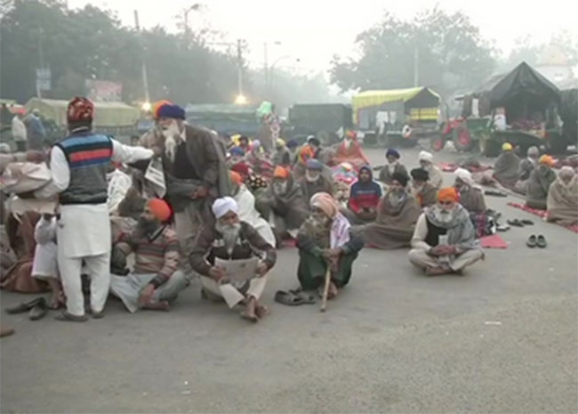 కేంద్రాన్నే వణికించేస్తున్న ఉద్యమం