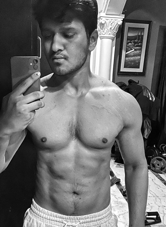 #6ప్యాక్ క్ల‌బ్.. లేటుగా వ‌చ్చినా లేటెస్టుగా..!