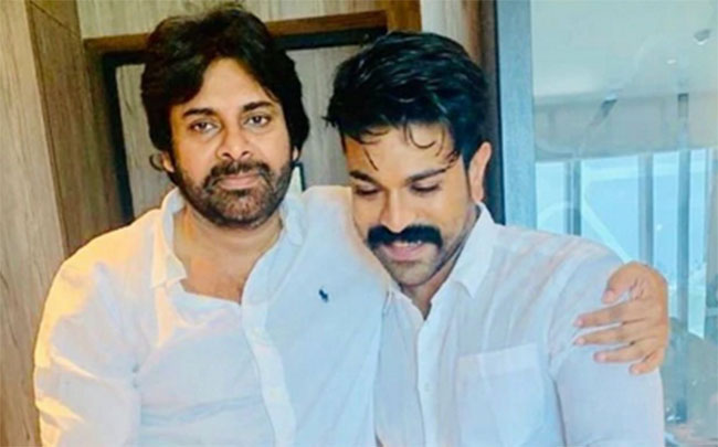 #ఇండ‌స్ట్రీ బ్రేకింగే.. క్రేజీగా బాబాయ్ అబ్బాయి కాంబో‌..!