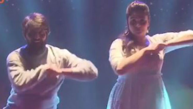 డ్యాన్స్ మాస్ట‌ర్ తో పాపుల‌ర్ యాంక‌ర్ రొమాన్స్ ..!