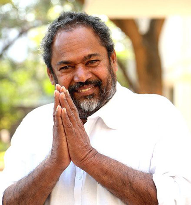 ప్రేక్షకులూ కష్టాల్లో ఉన్నారు.. దయచేసి వారిని ఇబ్బంది పెట్టొద్దు