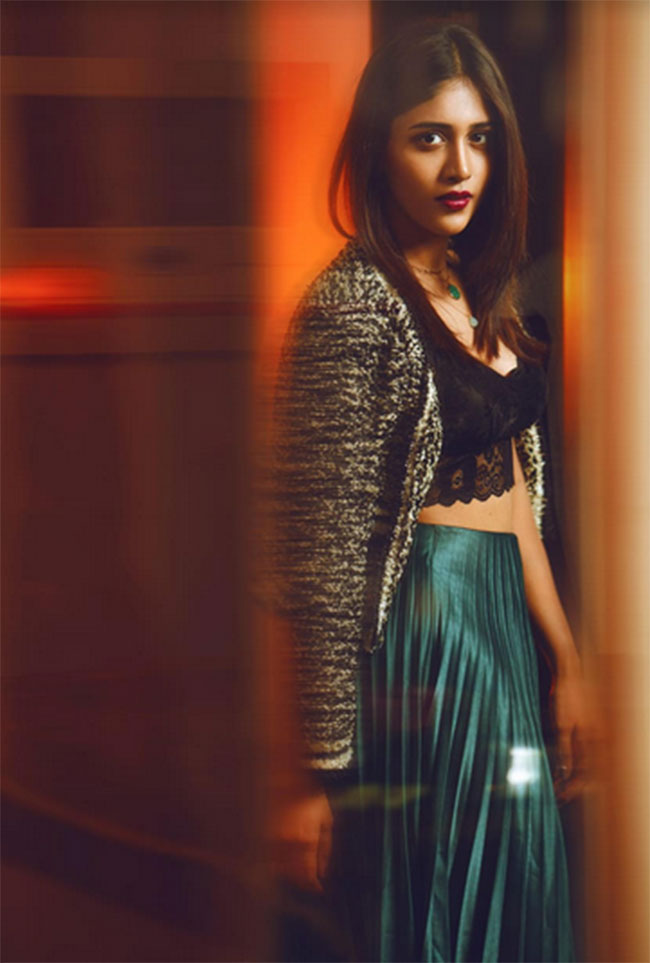 హ్యాపెనింగ్ తెలుగు బ్యూటీ చాందినీ చౌద‌రీతో స్పెష‌ల్ చిట్ చాట్