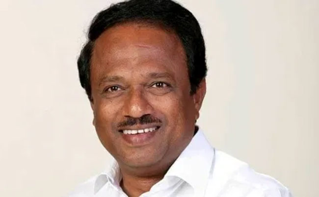 TRS Leader Shockingly Wants All Welfare Schemes To Be Stopped