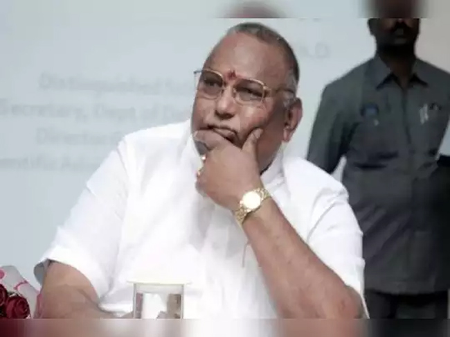 Trans Troy Case: CBI Sleuths Conducted Raids At Residence Of Rayapati Sambasiva Rao! Trans Troy Case: CBI Sleuths Conducted Raids At Residence Of Rayapati Sambasiva Rao!