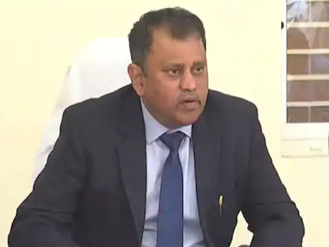 నిమ్మగడ్డకు ఊహించని షాక్.. ఈ యాంగిల్ అస్సలు ఆలోచించి ఉండరు