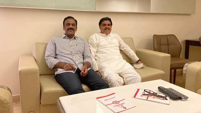 జనసేనలోకి వంగవీటి రాధా?