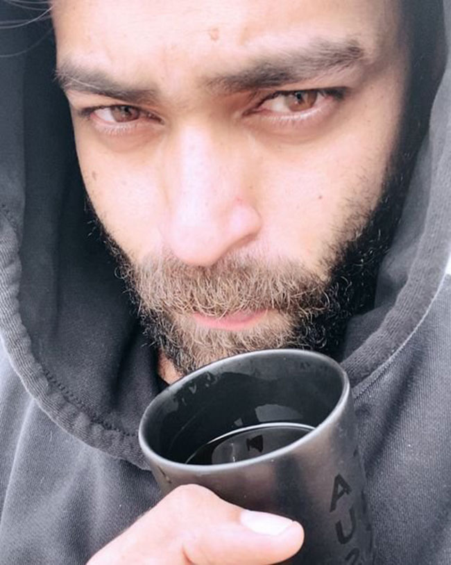 #మెగా హీరో‌.. కోవిడ్ కి వేడి పానీయంతో ట్రీట్మెంట్?