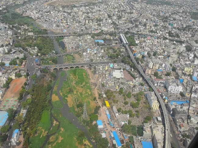 హైదరాబాద్ లో నేతల ఆరాచకం ఇంత భారీగా ఉందట
