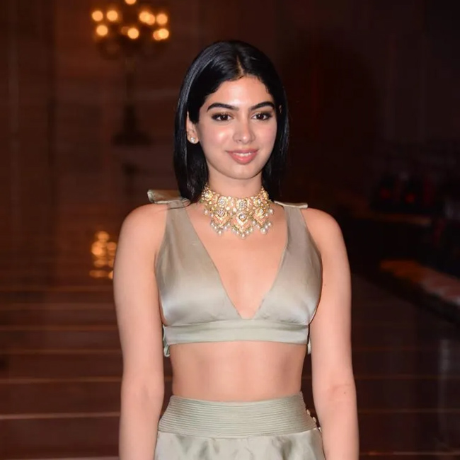 ఖుషీ క‌పూర్ ఎంట్రీ అంటూ టీజ్ చేసిన బోనీ క‌పూర్