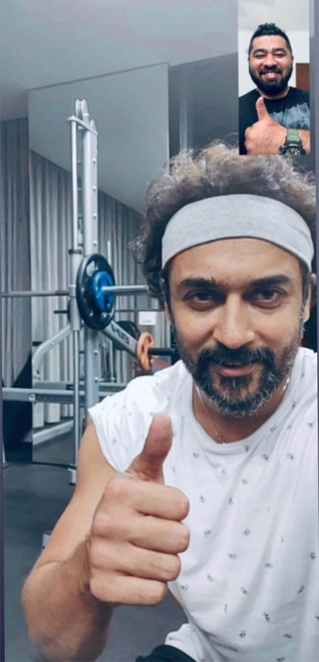 స్టార్‌ హీరో నాచురల్‌ లుక్‌ వైరల్‌