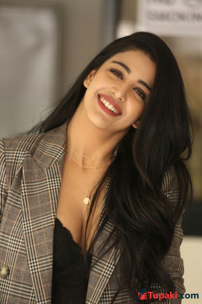 Daksha%20Nagarkar%20Latest%20Photoshoot%