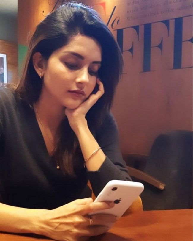 New%20Photos%20Of%20Mahima%20Nambiar_9.j