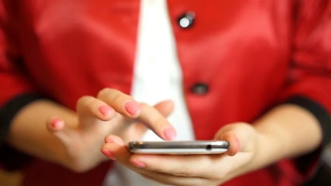 డేటింగ్‌ యాప్‌ తో 16మందిని ఊడ్చేసింది .. ఎలా అంటే ?