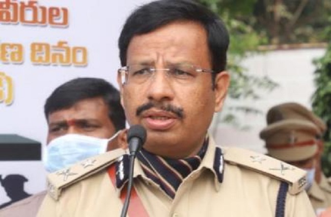 ఓకే అడ్రస్‌ తో  70 పాస్‌పోర్టులు .. గుట్టు రట్టు చేసిన సీపీ సజ్జన్నార్ !