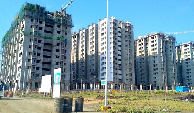 అమ‌రావ‌తి టూ హైద‌రాబాద్‌.. రియ‌ల్ ఢ‌మాల్‌!