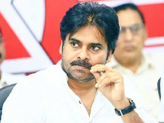 శాసించే స్థాయి ఎదుగుతామంటున్న పవన్