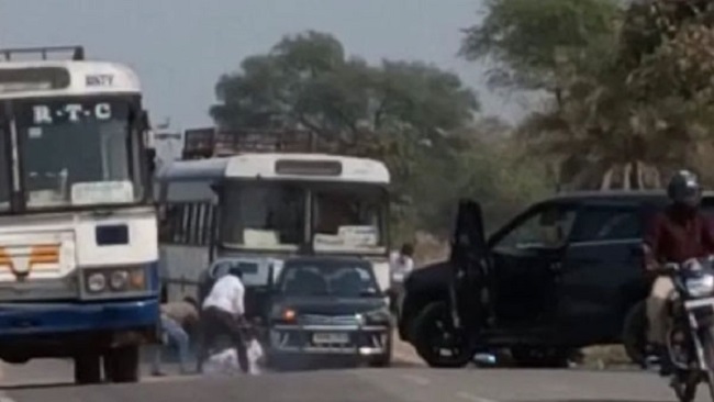 వామన్ రావు హత్యలో పుట్ట మధు హస్తం ..సిబిఐ విచారణకి పిటిషన్