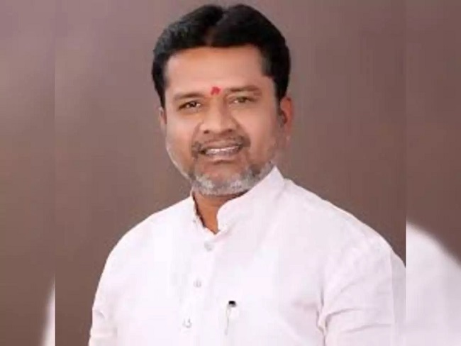 న్యాయవాద దంపతుల హత్యపై తొలి సారి స్పందించిన పుట్టమధు