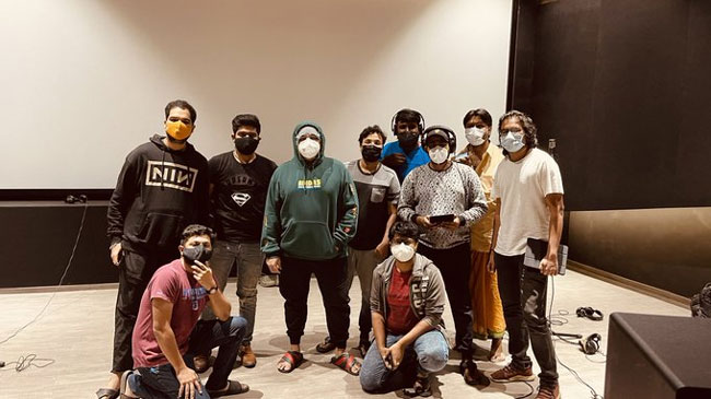 వకీల్‌ సాబ్‌ కోసం థమన్‌ నైట్‌ డ్యూటీ