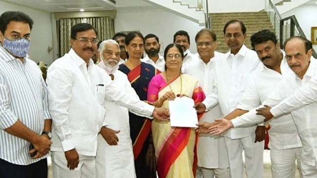 నామినేషన్ వేయకుండానే వెనుదిరిగిన వాణి దేవి... అసలు కారణం ఇదే ?