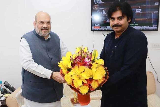 పవన్ కళ్యాన్ కు షాకిచ్చిన అమిత్ షా!