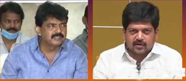 మంత్రి వ‌ర్సెస్ మాజీ మంత్రి..! మ‌చిలీప‌ట్నం.. హాట్ గురూ!!