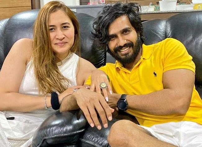 నా ప్రేయ‌సి బ‌యోపిక్ నేనే తీస్తాః విశాల్