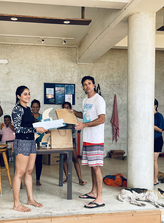 రేసులో గెలిచిన రెజినా.. ఫస్ట్ టైం అయినా ఫస్ట్ ప్రైజ్ కొట్టేసిందిగా!