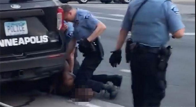 జార్జ్ ఫ్లాయిడ్ కుటుంబానికి అమెరికా భారీ పరిహారం.. ఎన్ని కోట్లంటే ?