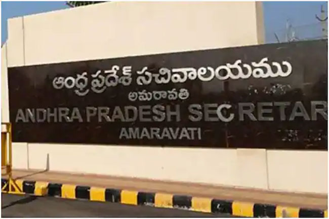 కరోనా హాట్ స్పాట్ గా ఏపీ సచివాలయం .. ముగ్గురు మృతి !