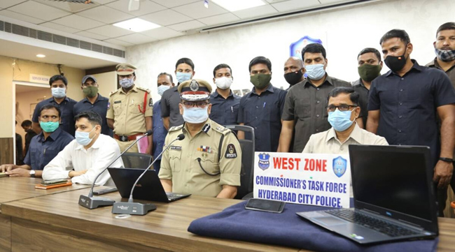 భయపెట్టేసిన ఫేక్ జీవోను తయారు చేసింది ఛార్టెడ్ అకౌంటెంటా?