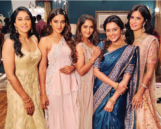 లాక్ డౌన్ ఖాళీ టైమ్ ని ఇలా క్యాష్ చేస్కుంటున్న భామ‌లు!