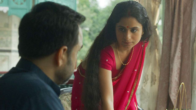 టాలీవుడ్ ఎంట్రీ ఇస్తున్న మీర్జాపూర్ బీనా ఆంటీ