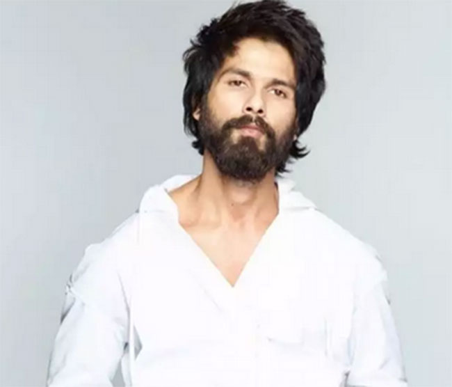 నిర్మాతగా మారనున్న స్టార్ హీరో..!