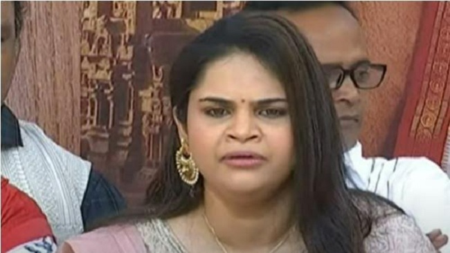 లావు తగ్గినందుకు అంత‌మాట‌న్నారుః న‌టి ఎమోష‌న‌ల్‌