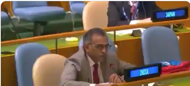 మోడీ భండారాన్ని 10 సెకన్ల వీడియోలో బయటపెట్టాడట