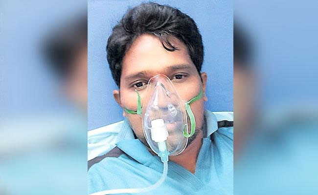 సెల్ఫీ వీడియోను స్నేహితుల‌కు పంపి..