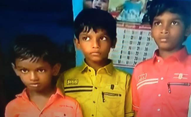 యాక్సిడెంట్ లో తండ్రి.. కరోనాతో తల్లి.. అనాథలుగా మారిన ముగ్గురు పిల్లలు