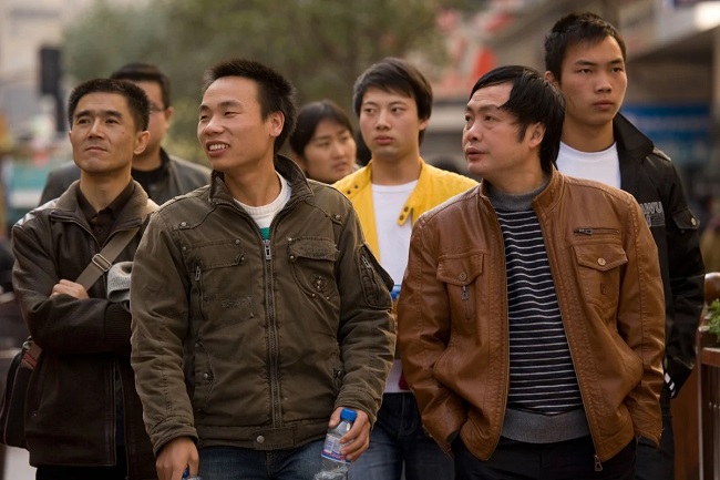 దేశం నిండా ‘పెళ్లికాని ప్ర‌సాదులే’!