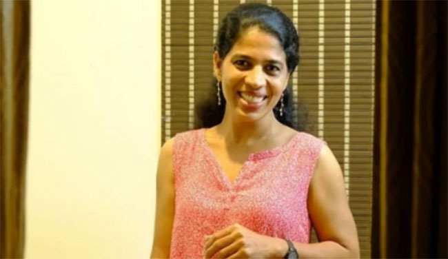 ఆ వీడియో నిజం కాదంటూ కన్నీళ్లు పెట్టుకున్న నటి