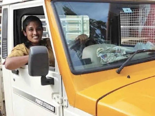 ట్రక్ డ్రైవర్గా మారి స్ఫూర్తిగా నిలుస్తున్న నటి..!