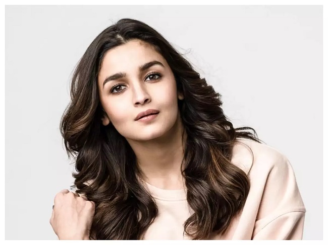 RRR ప్రత్యేక పాట కోసం ఆలియా పాట్లు