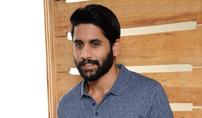 రిస్క్ వద్దంటూ.. చైతూ బాలీవుడ్ ఫిల్మ్ వాయిదా పడిందా..?