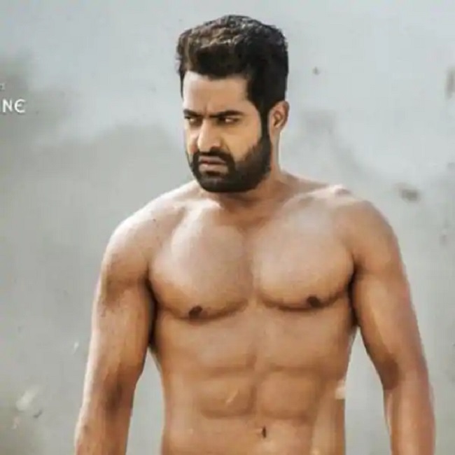 ఆ టైంలో గాయమైనా ఎన్టీఆర్ షూటింగ్ చేసాడు