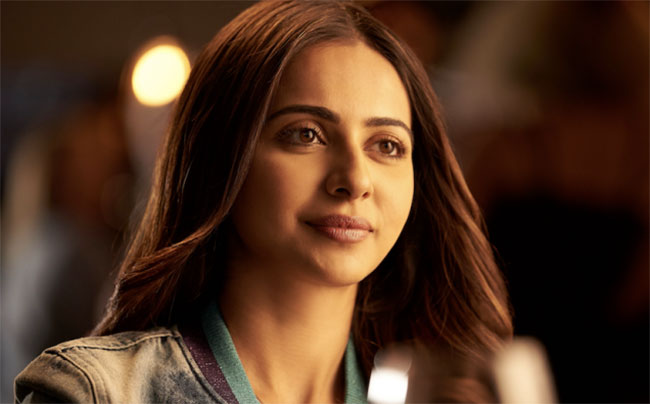 అక్షయ్ కుమార్ సరసన రకుల్ ప్రీత్ సింగ్.. బాలీవుడ్ లో పాగా వేస్తోందిగా!