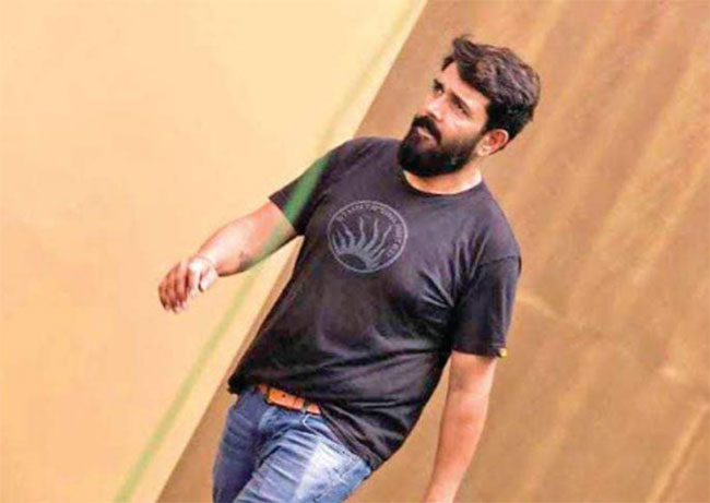 బాలీవుడ్ సినిమాకు దర్శకుడుగా సౌత్ స్టంట్ మాస్టర్..!