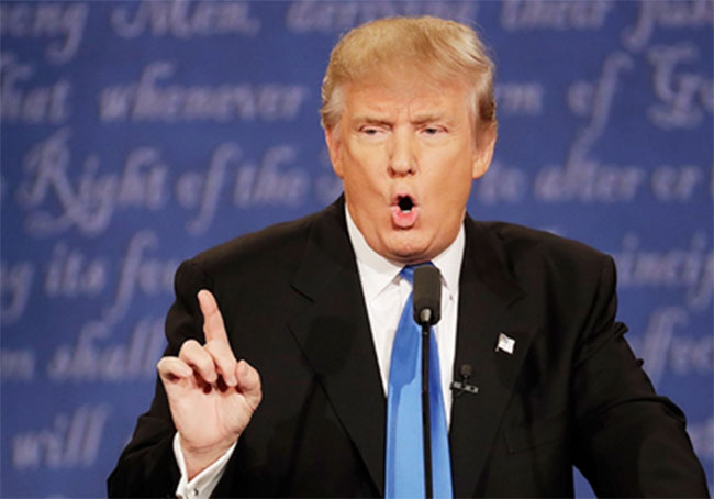 పేస్ బుక్ జైలులో ట్రంప్ అకౌంట్ !