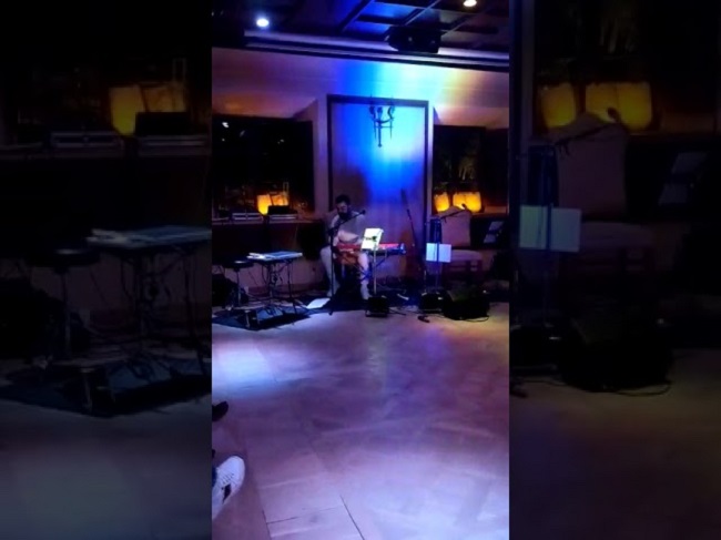 పెళ్లికి ముందే స‌తీమ‌ణికి విరాట్ అదిరే గిప్ట్